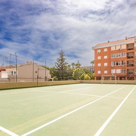 Nice Apartment In Torrevieja With Kitchen Exterior foto